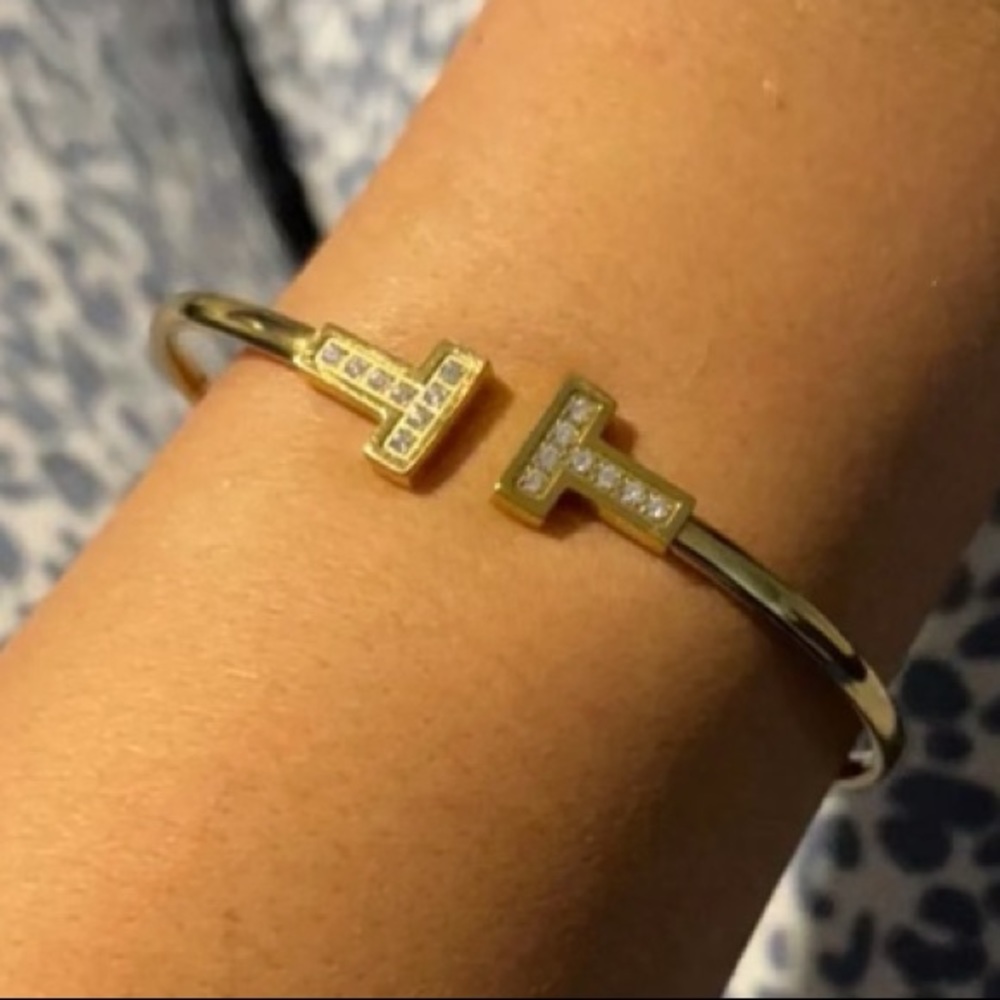 T Bracelet